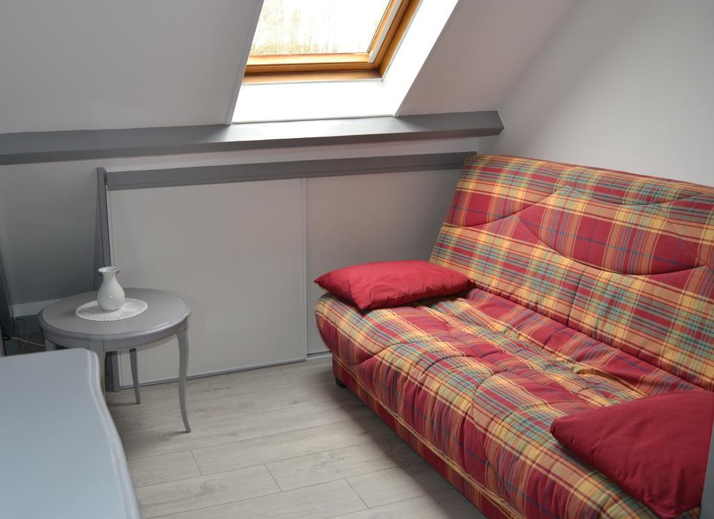 La Mansarde Bed and Breakfast Neuville-sous-Montreuil Exteriör bild