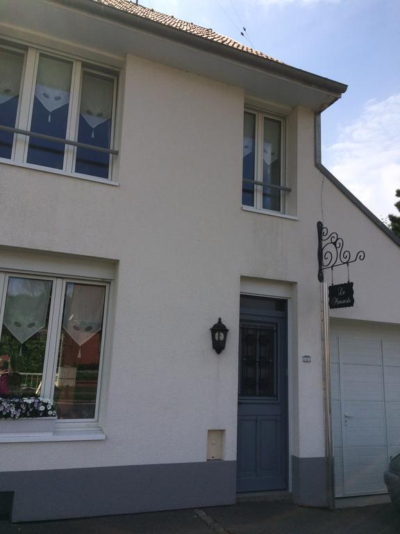 La Mansarde Bed and Breakfast Neuville-sous-Montreuil Exteriör bild